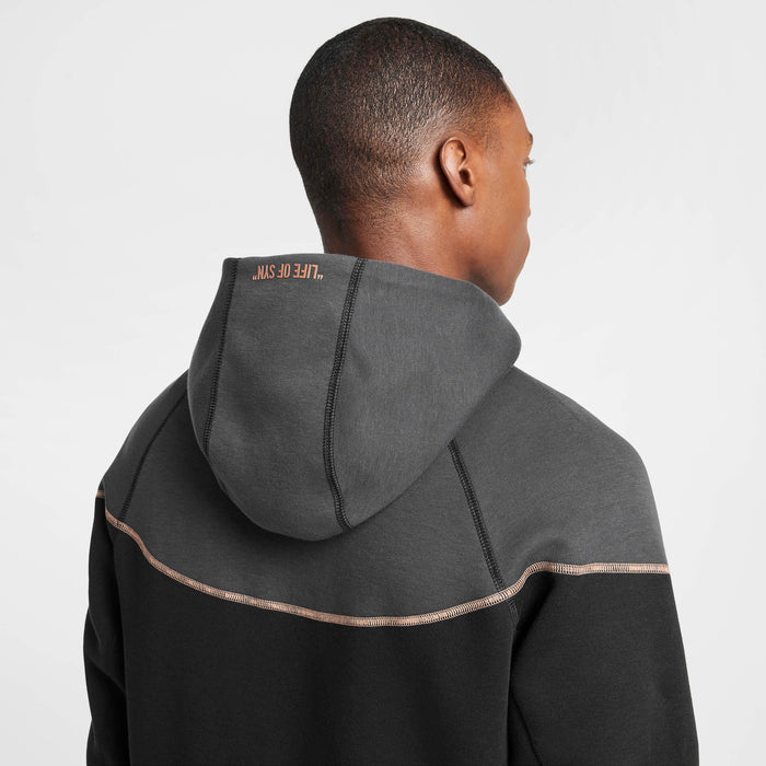 Syna World Track Suit
